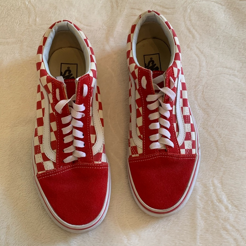 Red primary check old school vans